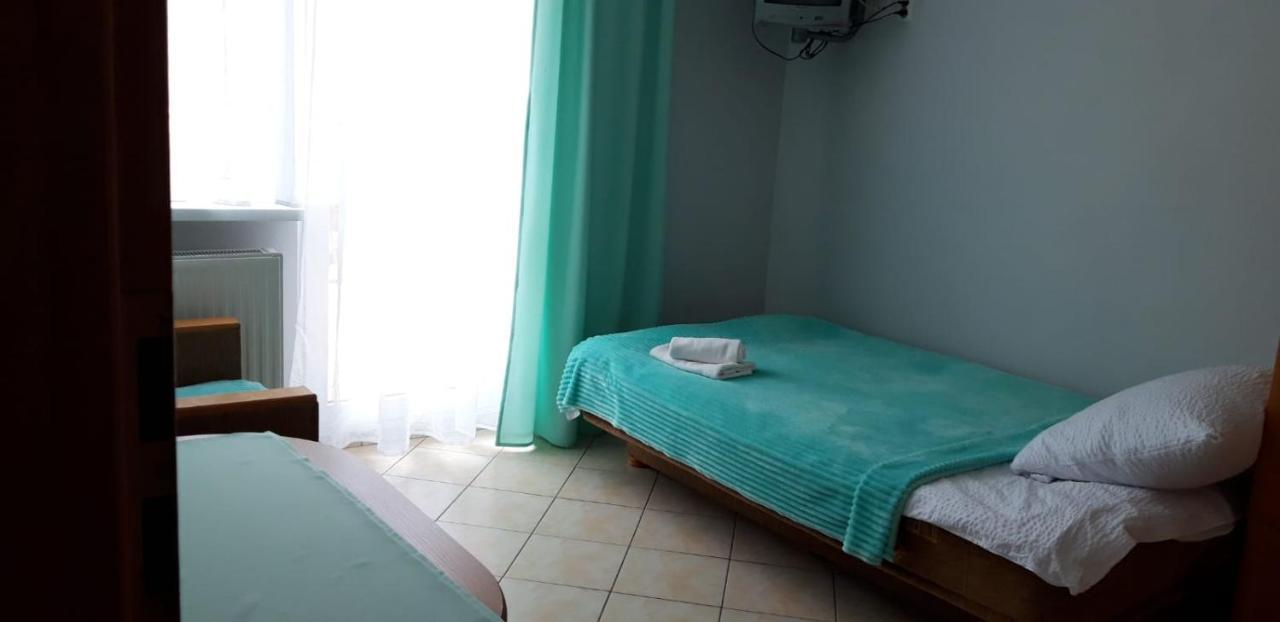 Pokoje Na Zlotych Wydmach Dźwirzyno Esterno foto